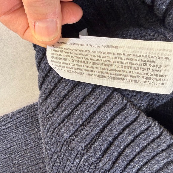 Abercrombie & Fitch Mens Muscle Fit Ribbed Crewneck Sweater Charcoal Gray Large - Picture 7 of 15